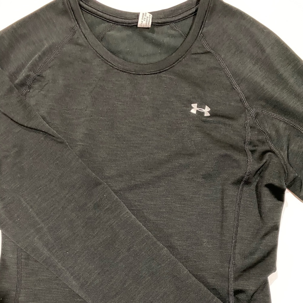 Under Armour Top